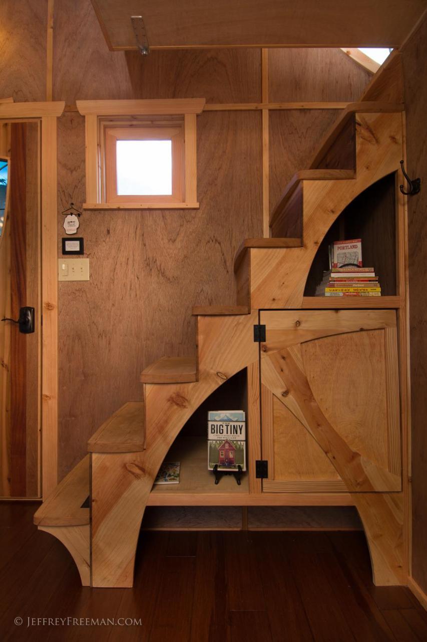 Caravan- The Tiny House 3* Portland