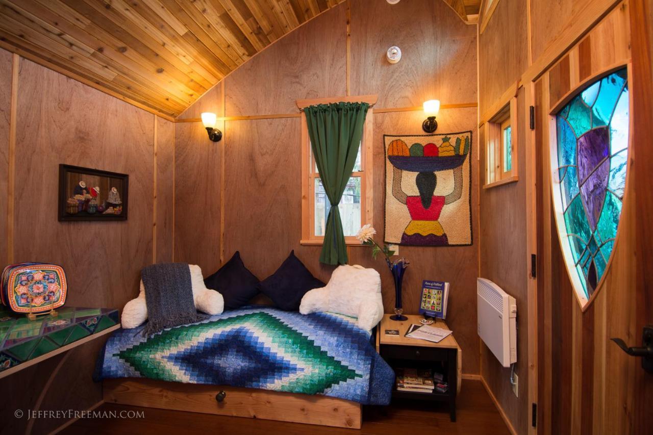 Hotel Caravan- The Tiny House 3*