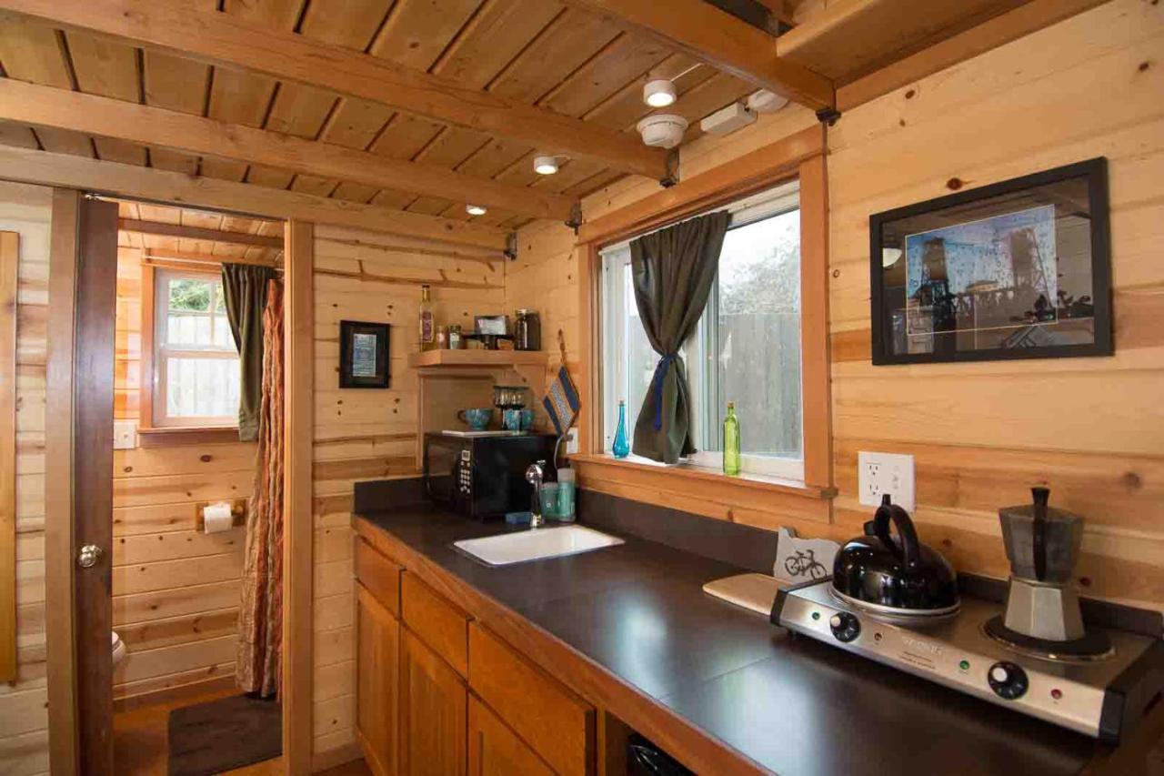 Caravan- The Tiny House Hotel 3*